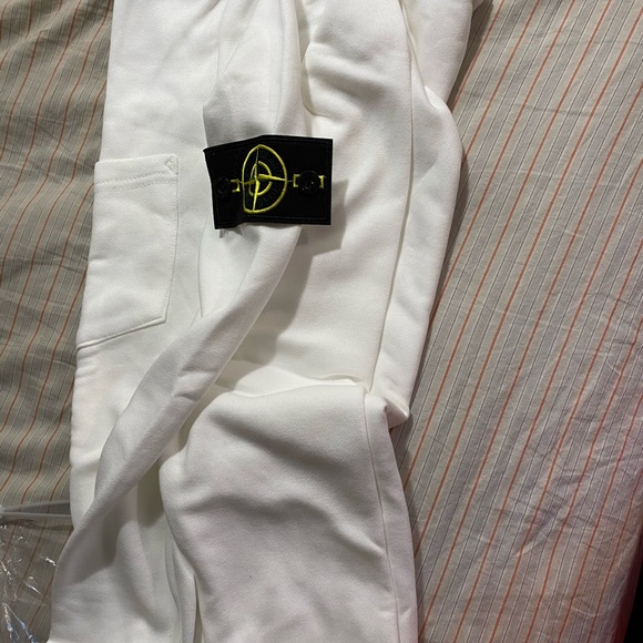 White stone island sweater - Picture 3 of 6